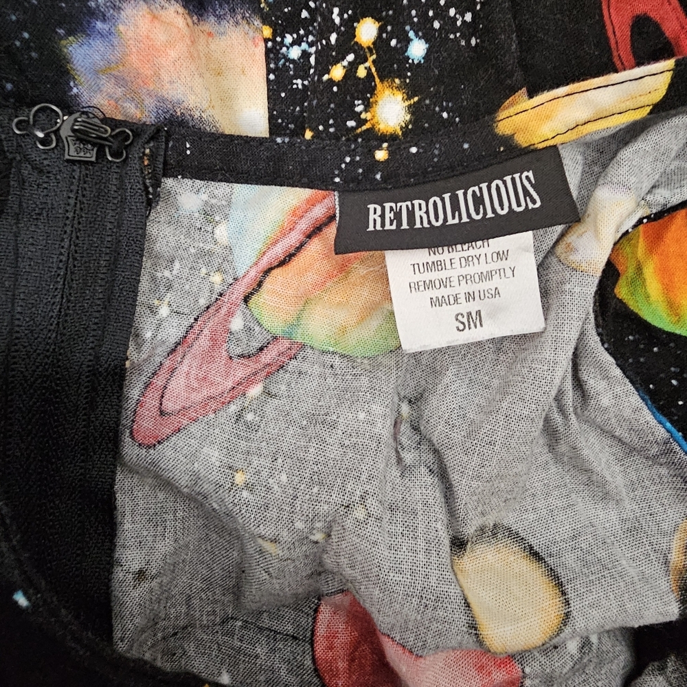 Solar System dress - Picture 3 of 3